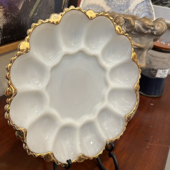 Anchor Hocking Vintage Milk Glass Deviled Eggs
Serving Platter Gold Trimmed - Picture 10 of 10